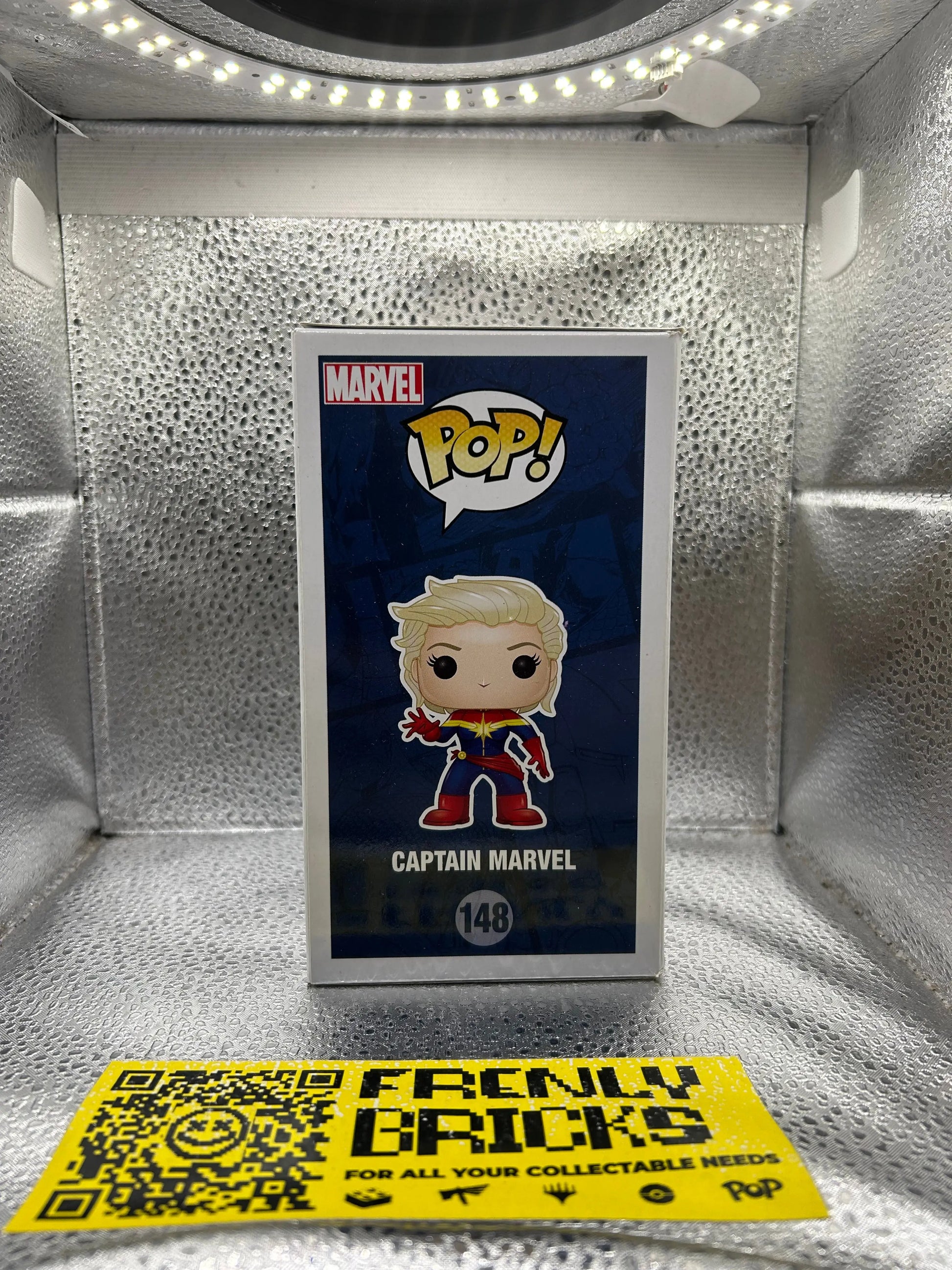 Pop Vinyl  Captain Marvel #148 FRENLY BRICKS - Open 7 Days