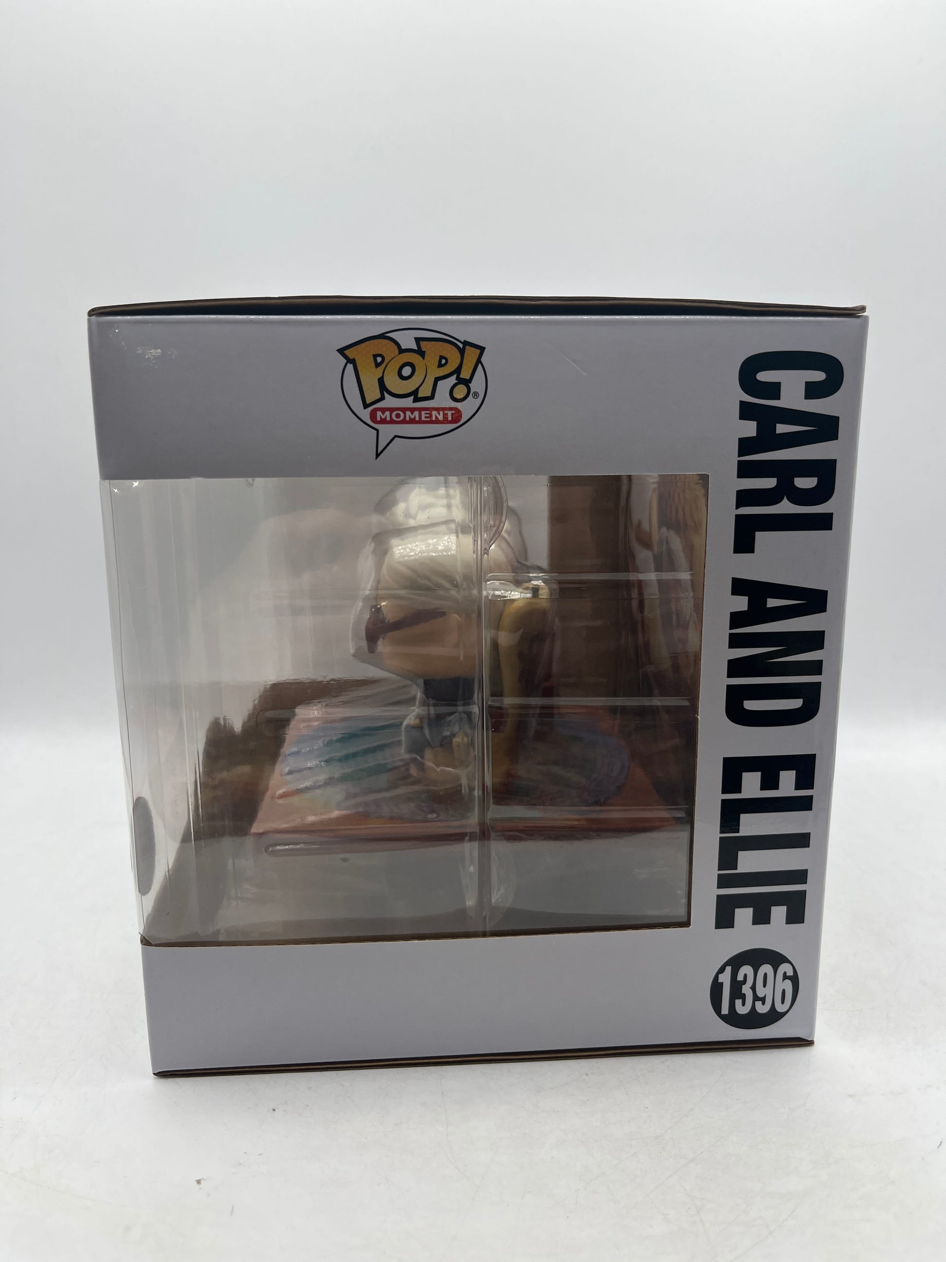 Funko Pop Moments Disney Pixar #1396 UP Carl and Ellie, Disney 100 Exclusive image 4