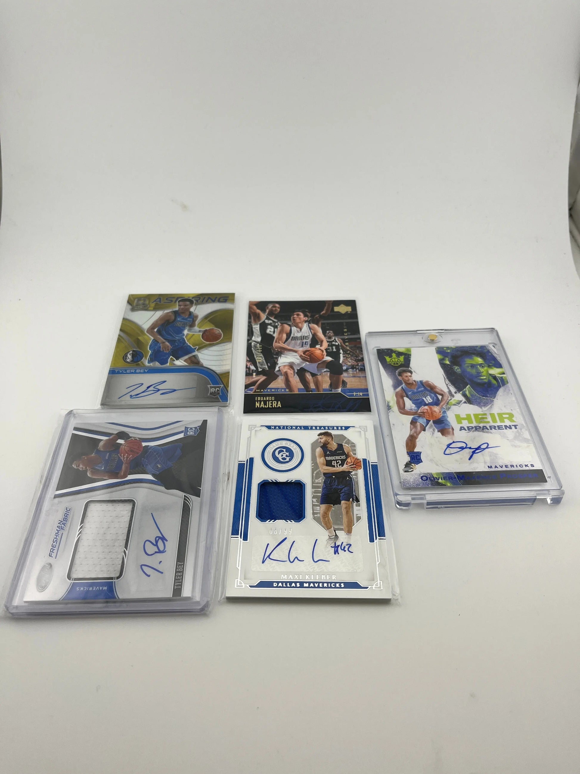 NBA Mavericks Player Card Lot Graded/Numbered/Autographed FRENLY BRICKS - Open 7 Days