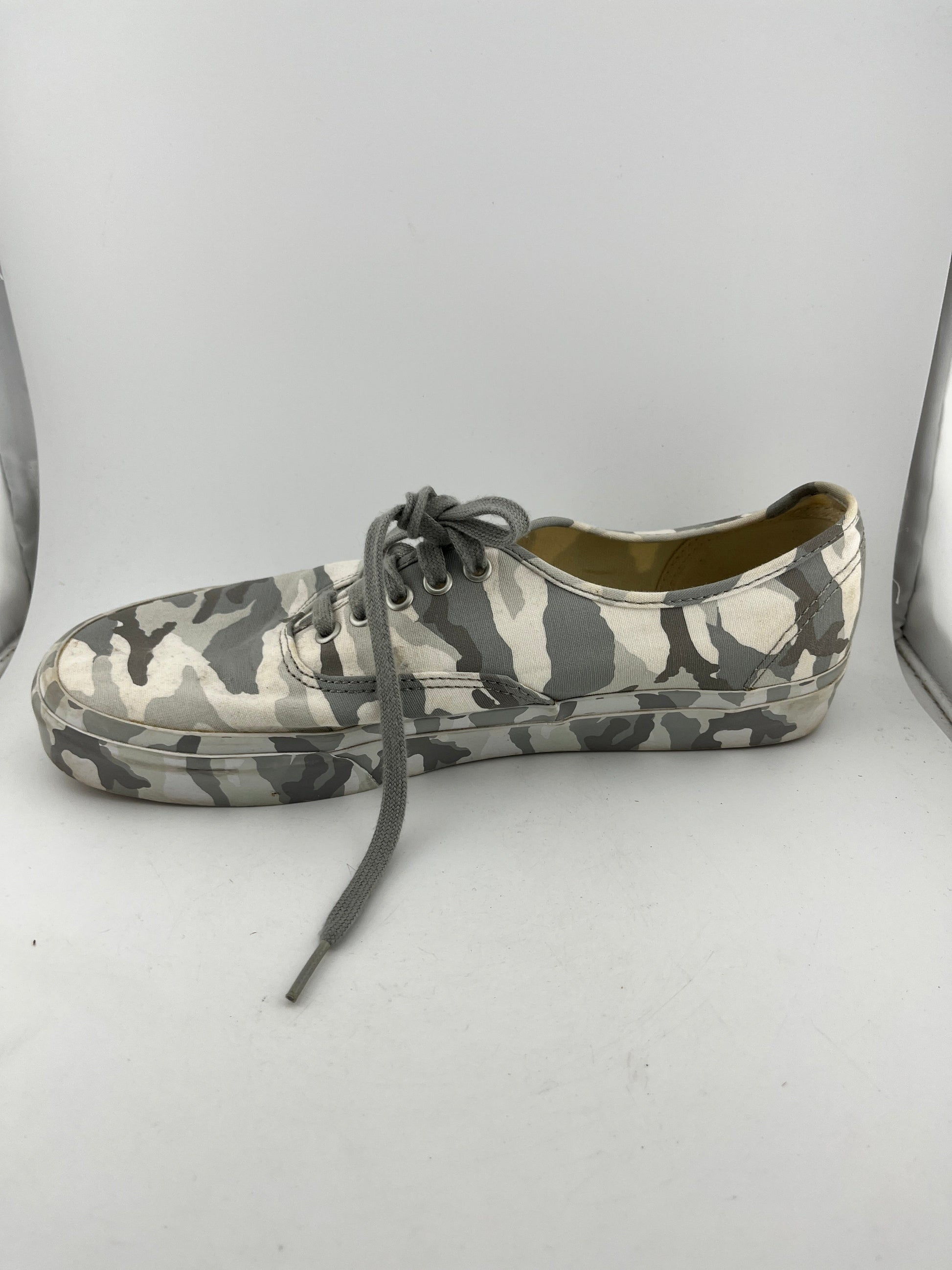 Vans Of The Wall - Low Grey Camo Worn - Size Men’s US 11 FRENLY BRICKS - Open 7 Days