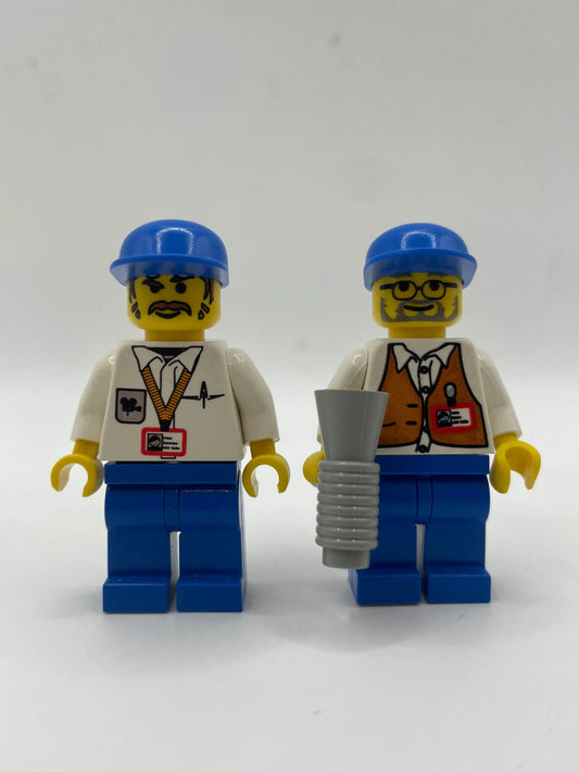 LEGO Minifigure Studio Bundle of 2x - Camera Man, Director - (Genuine) FRENLY BRICKS - Open 7 Days