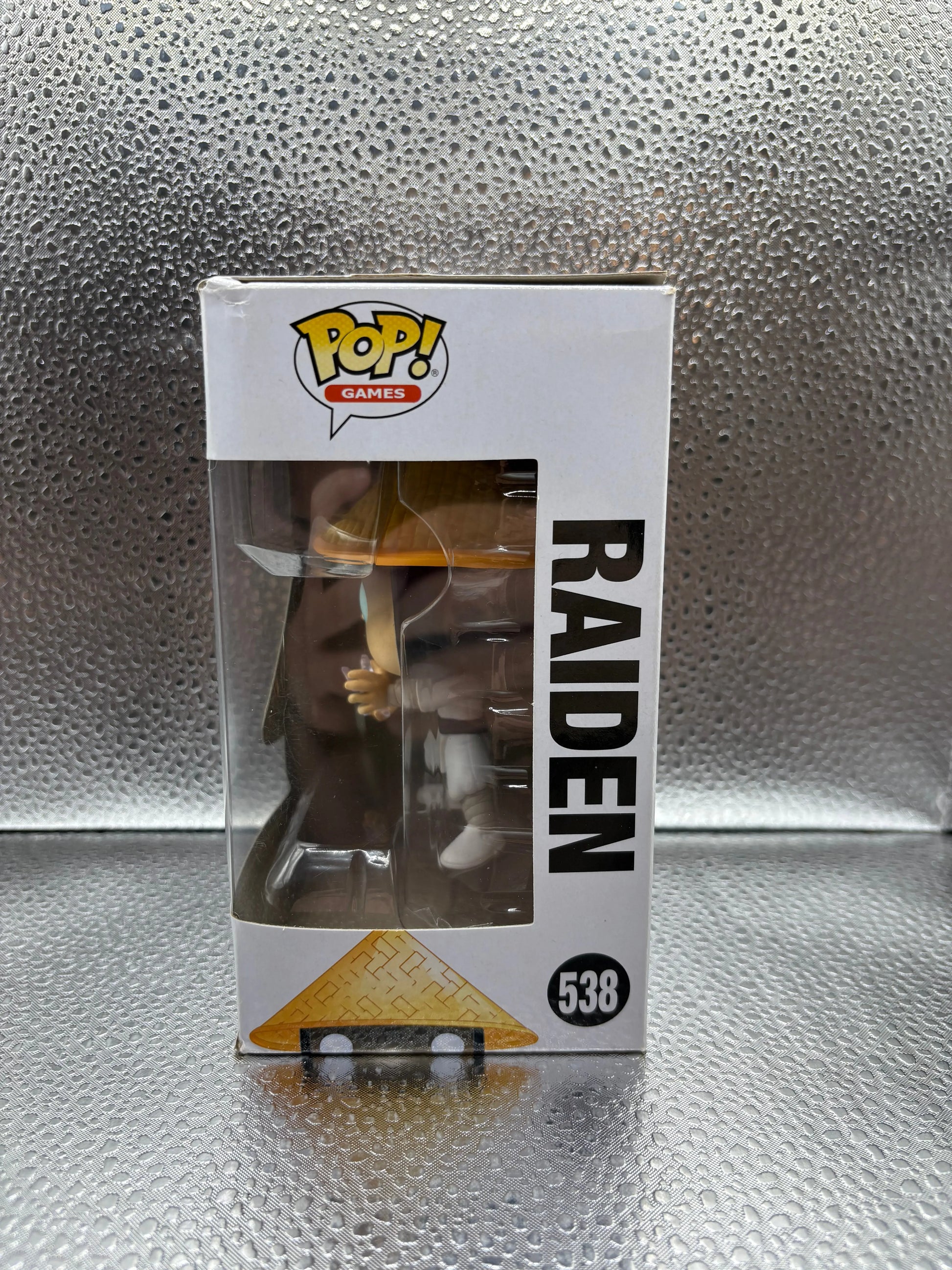 Funko Pop #538 Mortal Kombat Raiden FRENLY BRICKS - Open 7 Days