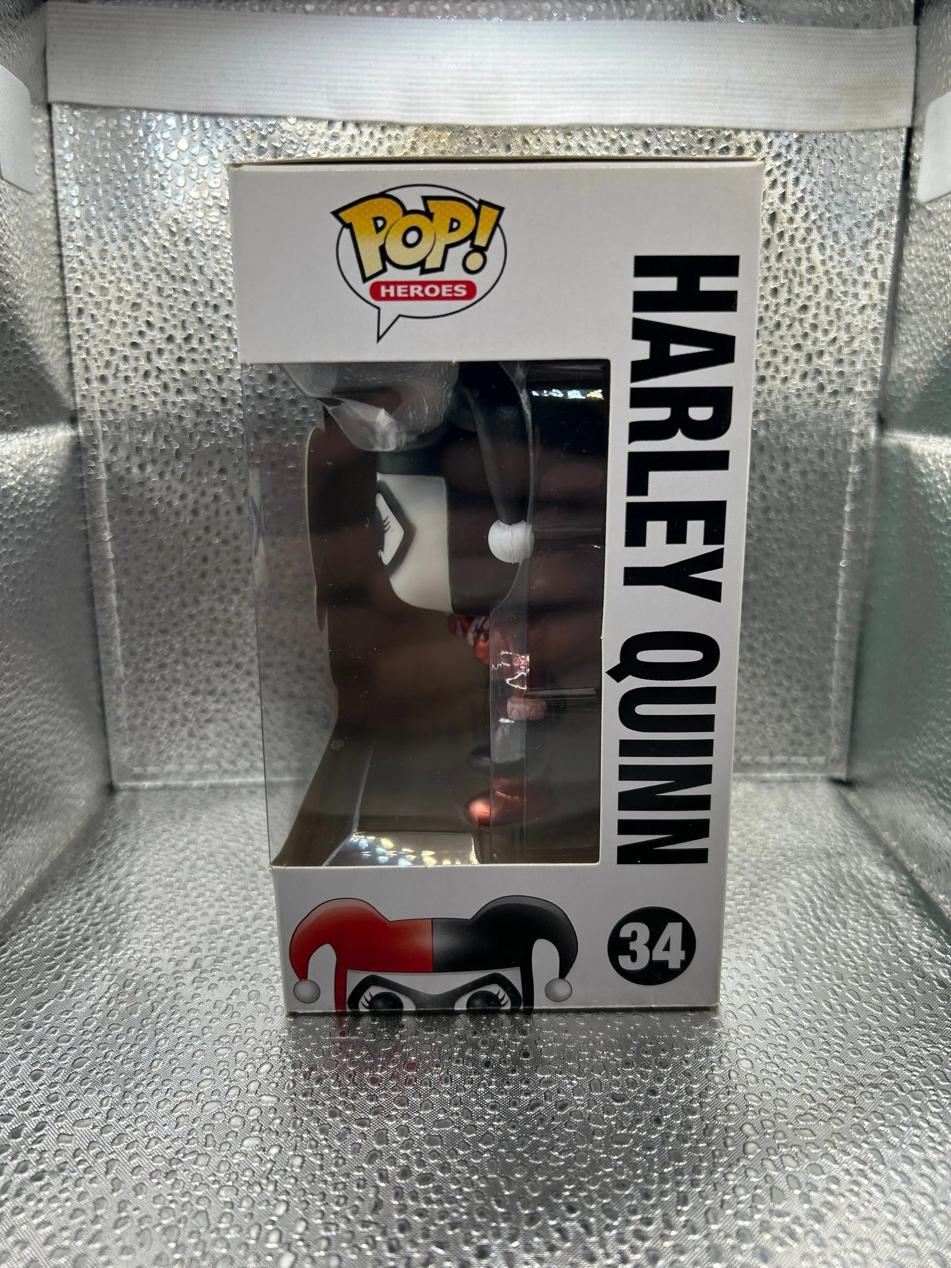 Funko pop vinyl #34 Harley Quinn DC FRENLY BRICKS - Open 7 Days