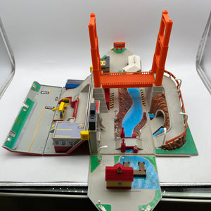 Micro Machines Galoob Super City Playset 1989 FRENLY BRICKS - Open 7 Days