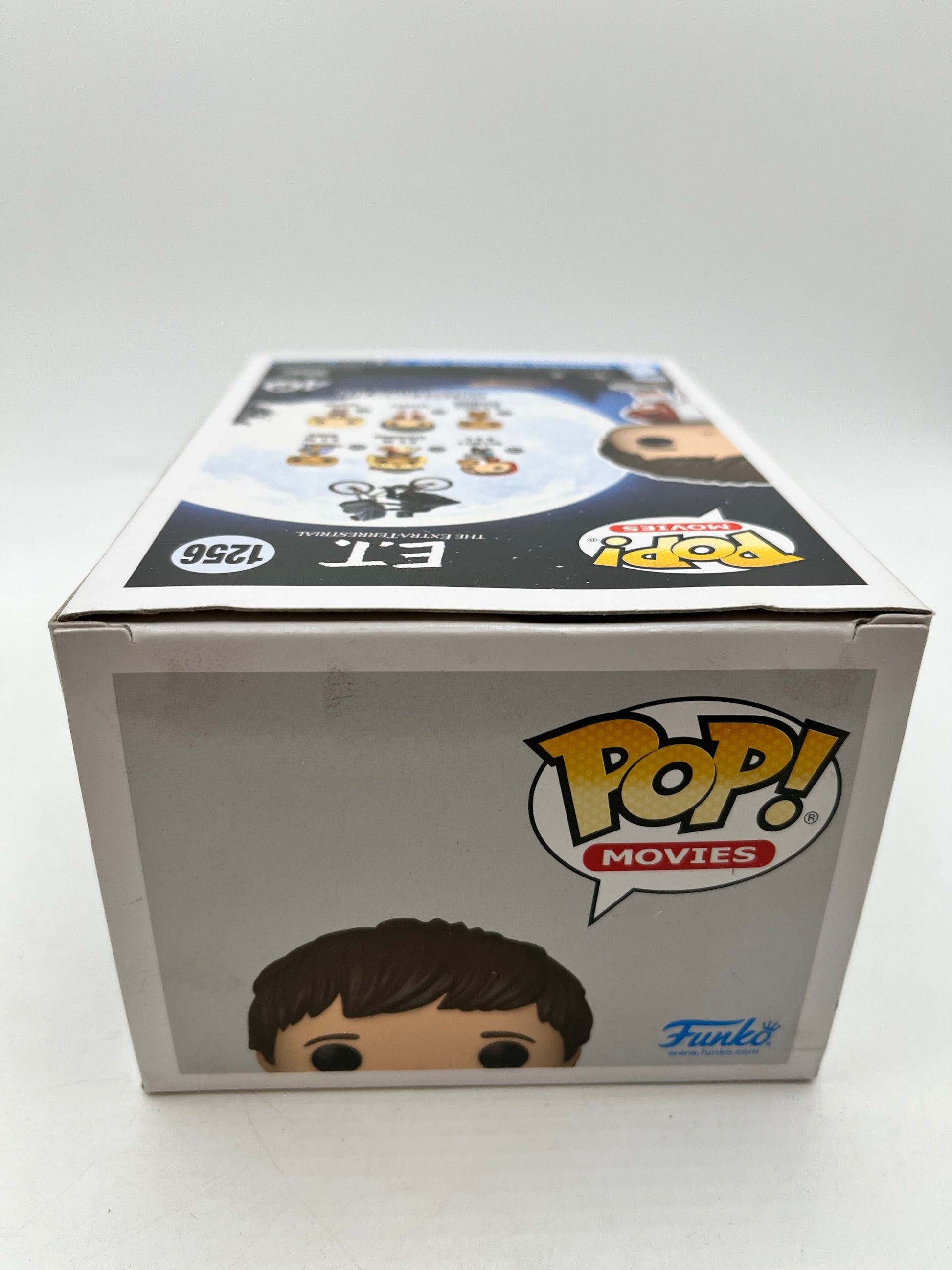 Funko POP! Movies E.T. - Elliott #1256 - Vinyl Collectable FRENLY BRICKS - Open 7 Days