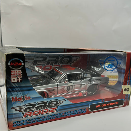 1967 Ford Mustang MAISTO Pro Rodz 1:24 Scale FRENLY BRICKS - Open 7 Days