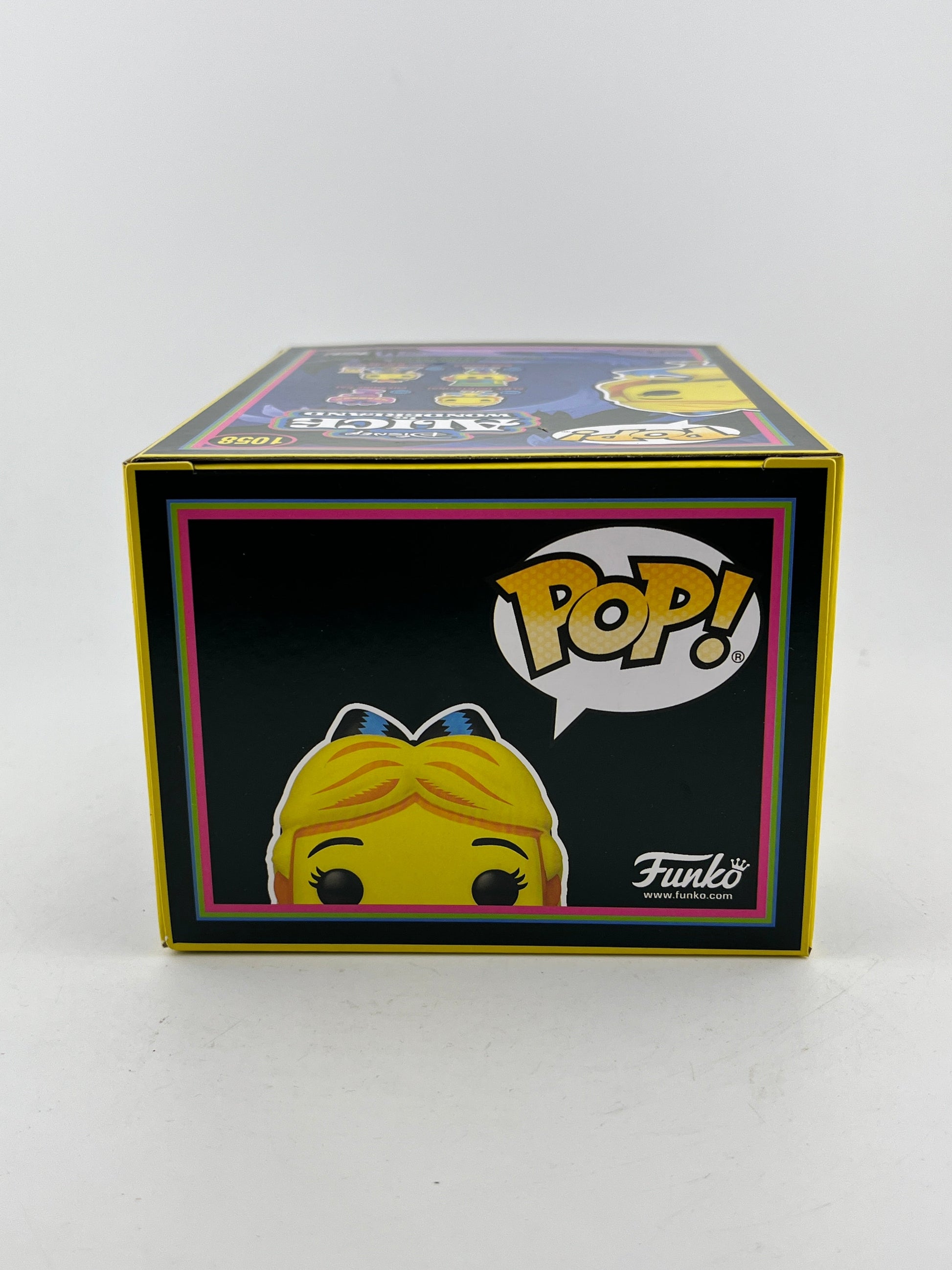 Funko POP! Disney Alice In Wonderland - Alice (Curtsying) #1058 - Black Light Exclusive FRENLY BRICKS - Open 7 Days