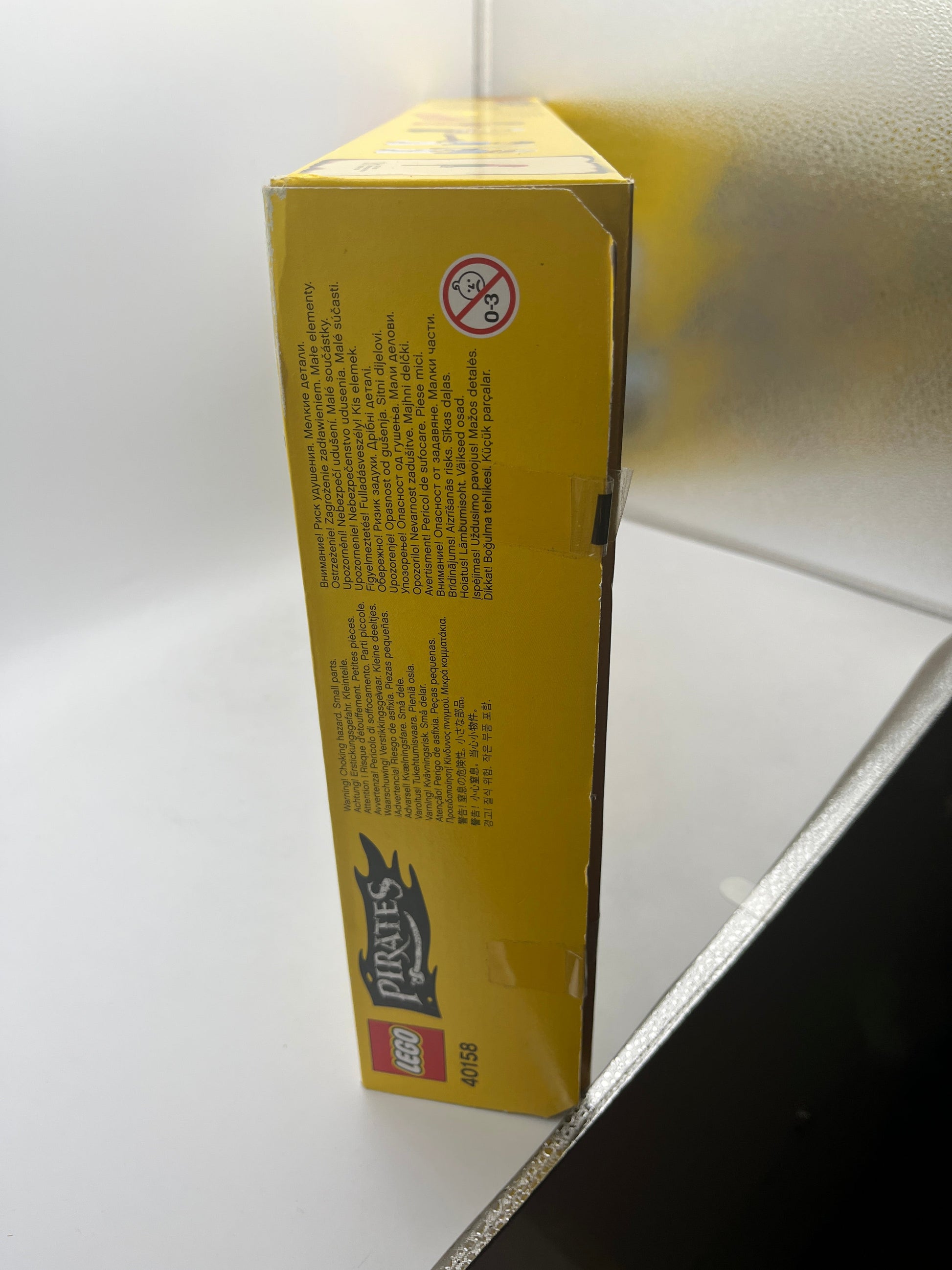 LEGO 40158 Pirates Chess Set Historical 20 Minifigures New Sealed Retired Rare FRENLY BRICKS - Open 7 Days