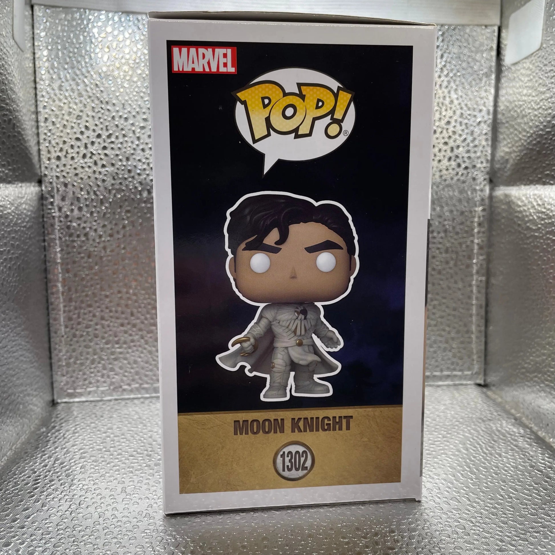 Funko Pop Vinyl Bobblehead Moon Knight 1302 Marvel Collector Corps GITD FRENLY BRICKS - Open 7 Days