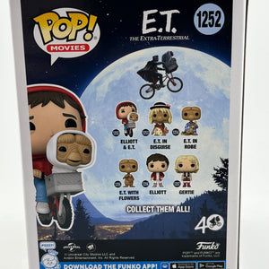 Funko POP! Movies E.T. - Elliot & E.T. #1252 - Vinyl Collectable FRENLY BRICKS - Open 7 Days