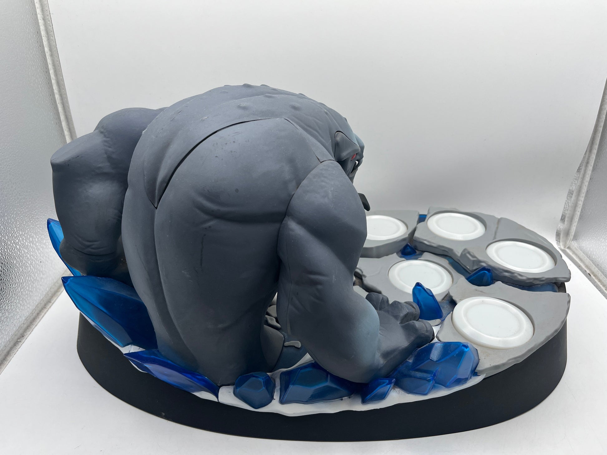 Disney Infinity 2.0 Collectors MARVEL FROST GIANT BEAST Base Display Stand FRENLY BRICKS - Open 7 Days