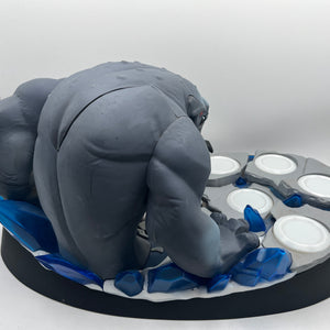 Disney Infinity 2.0 Collectors MARVEL FROST GIANT BEAST Base Display Stand FRENLY BRICKS - Open 7 Days