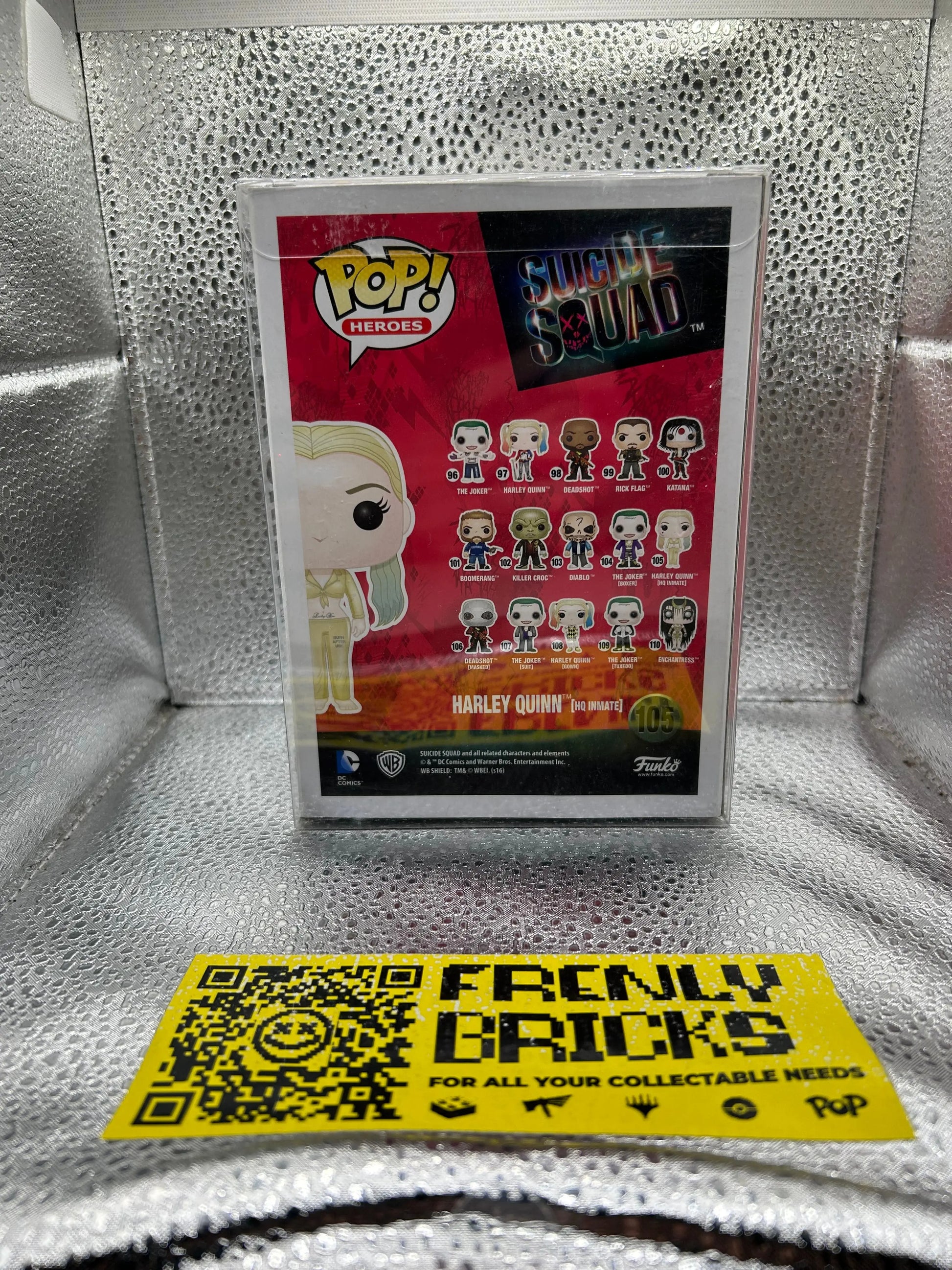 Pop Vinyl #105 Suicde Squad Harley Quinn FRENLY BRICKS - Open 7 Days