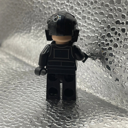 Star Wars LEGO® Imperial TIE Fighter Pilot Solo Minifigure Sw0926 75211 FRENLY BRICKS - Open 7 Days