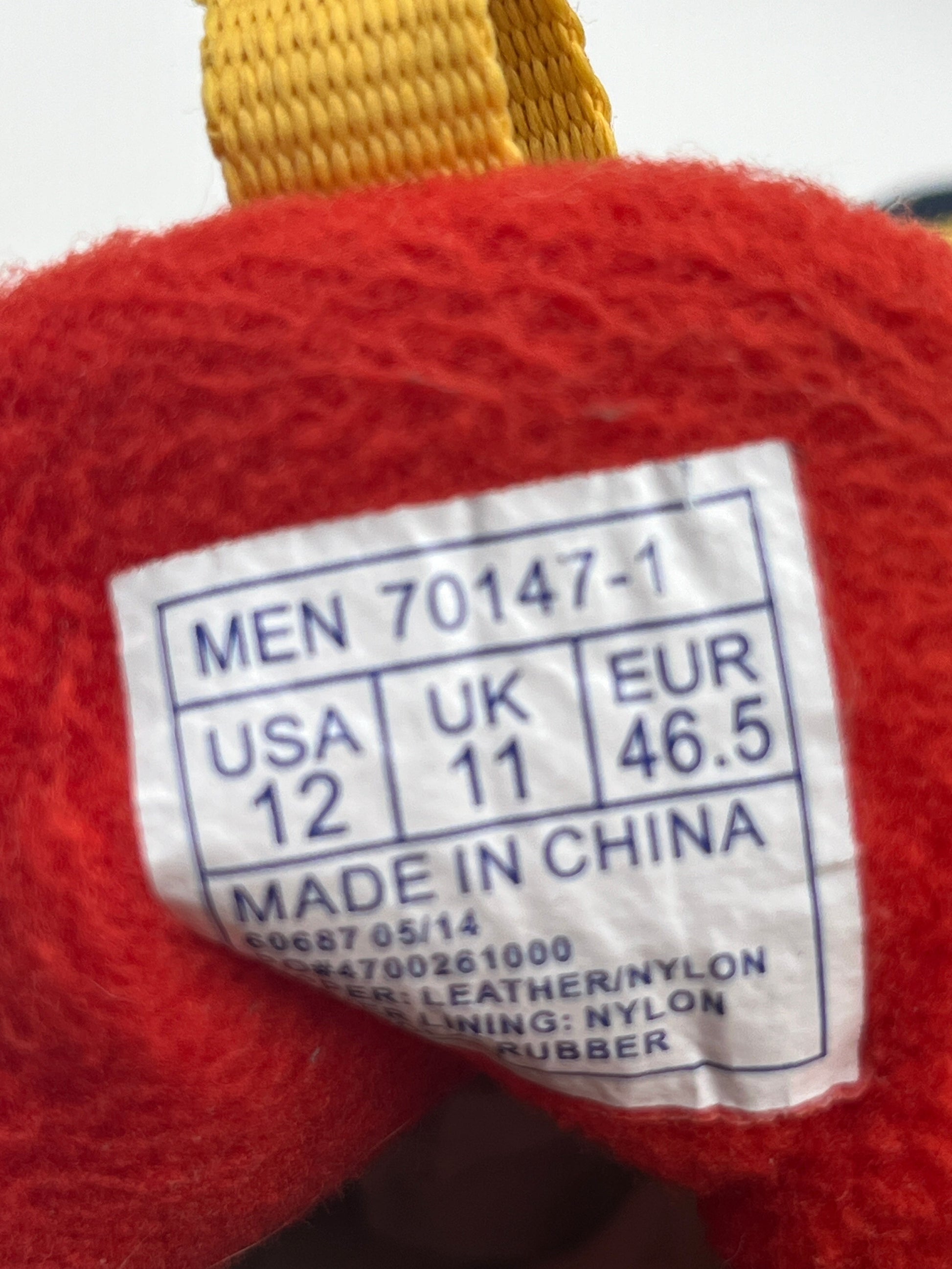 Size 11 US- Saucony Grid 9000 x Packer Shoes x Just Blaze Snow Beach 2014 FRENLY BRICKS - Open 7 Days