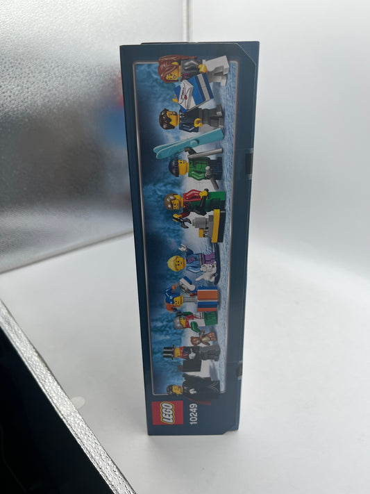 LEGO Winter Village Toy Shop (10249) – New, Boxed, Sealed FRENLY BRICKS - Open 7 Days