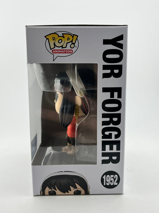 Funko POP! Animation SpyxFamily - Yor Forger #1952 - Special Edition FRENLY BRICKS - Open 7 Days