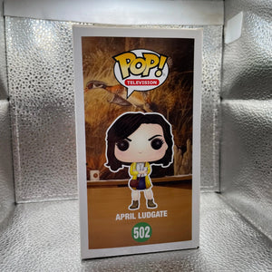 April Ludgate #502  Funko Pop Vinyl Figure Parks And Recreation + Protector FRENLY BRICKS - Open 7 Days