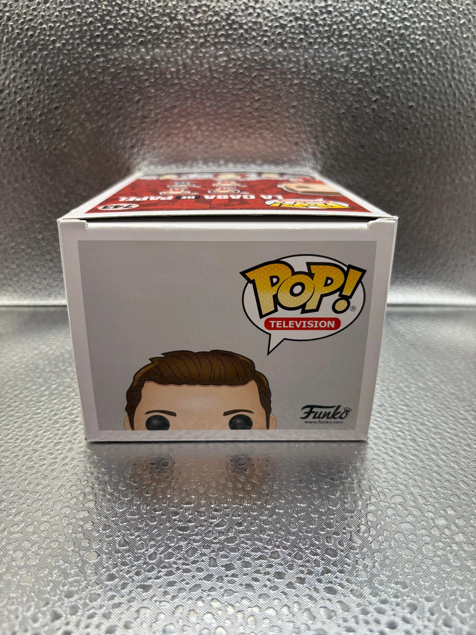 Funko Pop Vinyl #743 FRENLY BRICKS - Open 7 Days