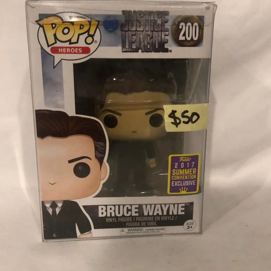 200 Bruce Wayne (2017 Summer Convention Exclusive) - FRENLY BRICKS - Open 7 Days