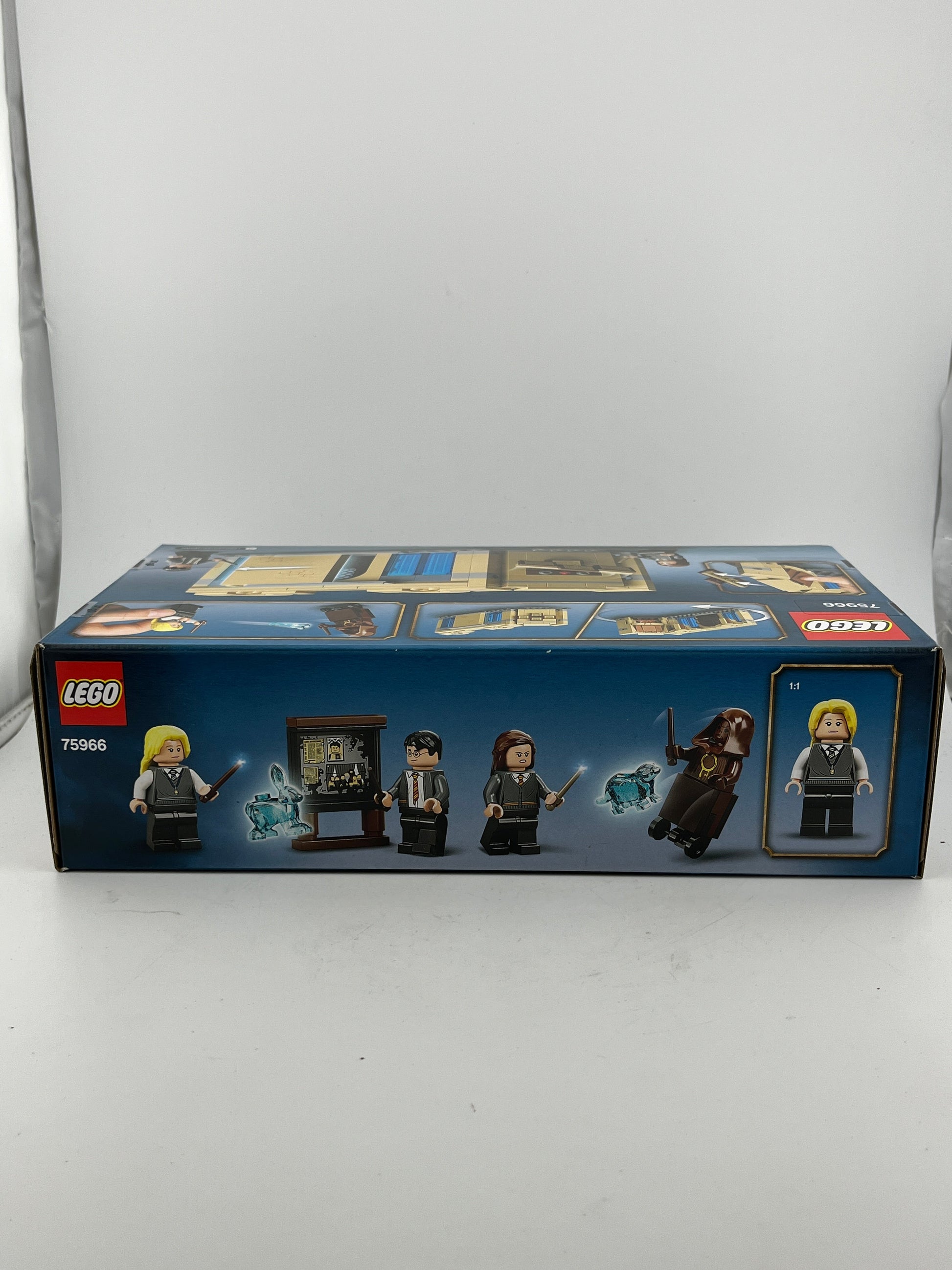 Lego Harry Potter - Hogwarts Room Ot Requirement 75966 - Sealed FRENLY BRICKS - Open 7 Days
