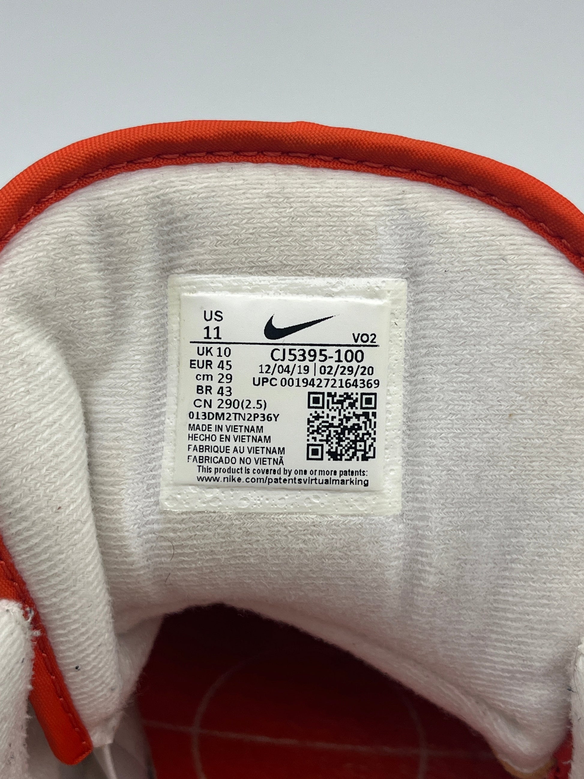 Nike Air Barrage Low Rucker Park Size 12 USED ORANGE/WHITE FRENLY BRICKS - Open 7 Days