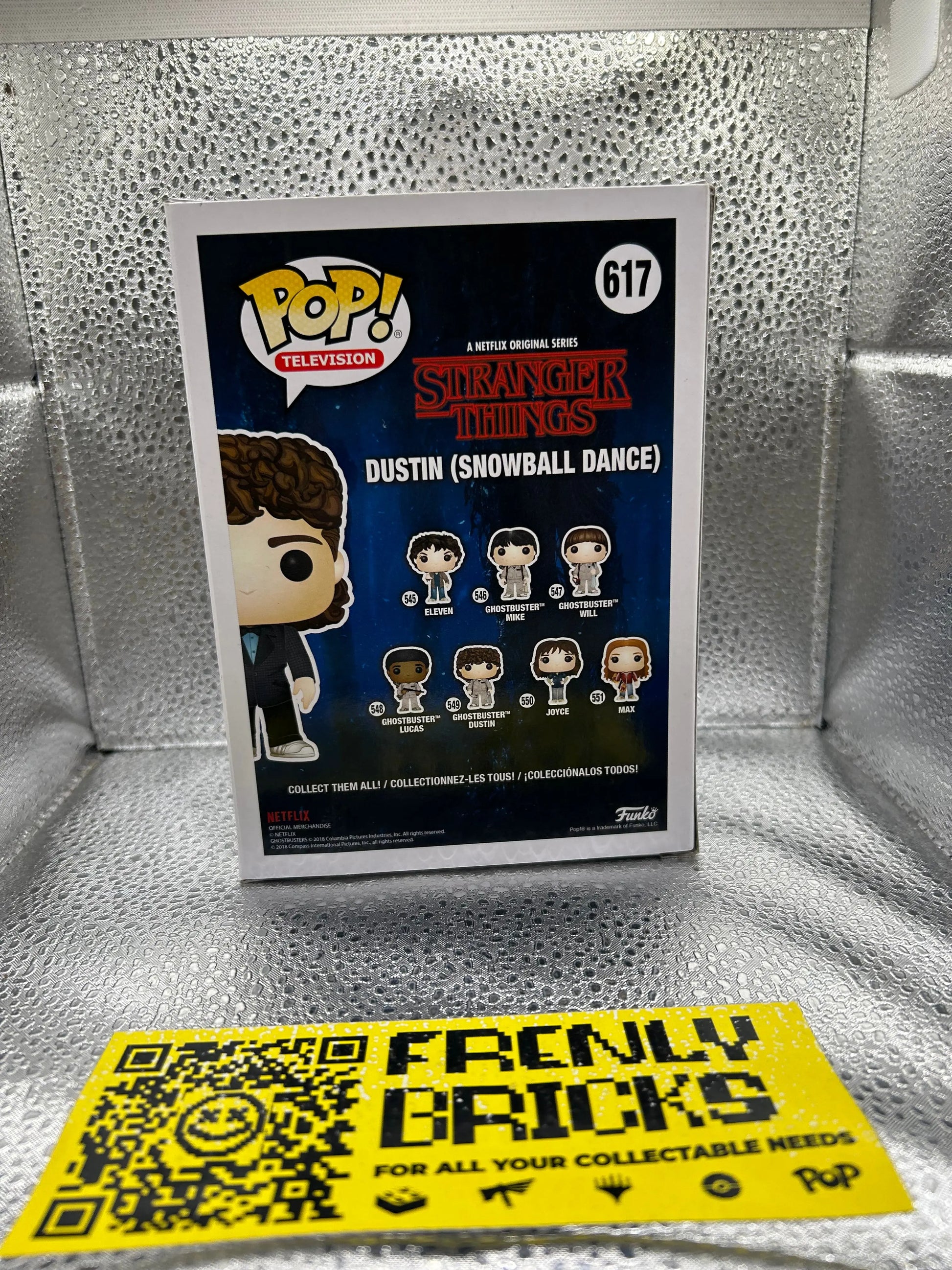 Pop Vinyl Stranger Things #617 Dustin (Snowball Dance) FRENLY BRICKS - Open 7 Days