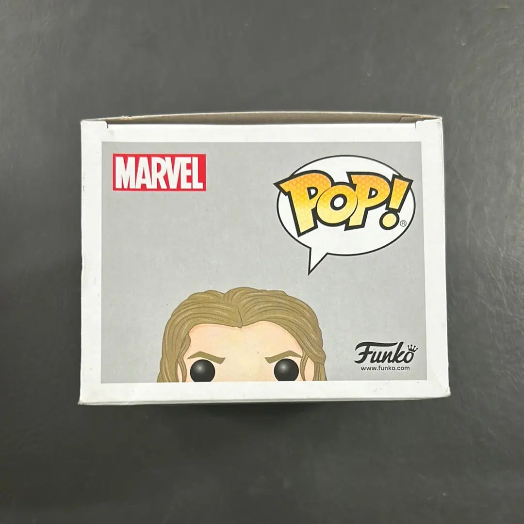 Funko POP! Marvel Thor Ragnarok Thor #246 FRENLY BRICKS - Open 7 Days