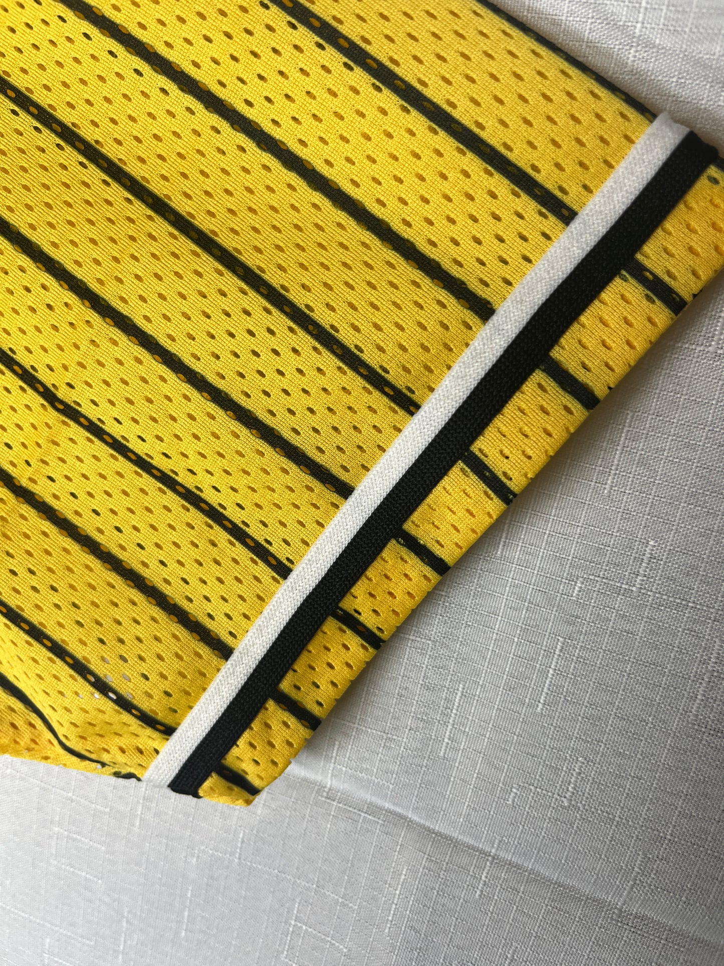 Nippon Baseball Hanshin Tigers Yellow/Black Blank Jersey Large