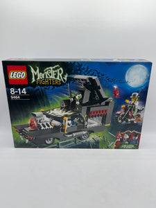 LEGO Monster Fighters: The Vampyre Hearse (9464)