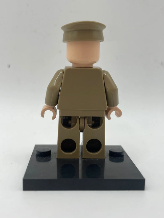 LEGO Minifigure Indiana Jones - iaj018 Colonel Dovchenko (Complete, Genuine) Read Description FRENLY BRICKS - Open 7 Days