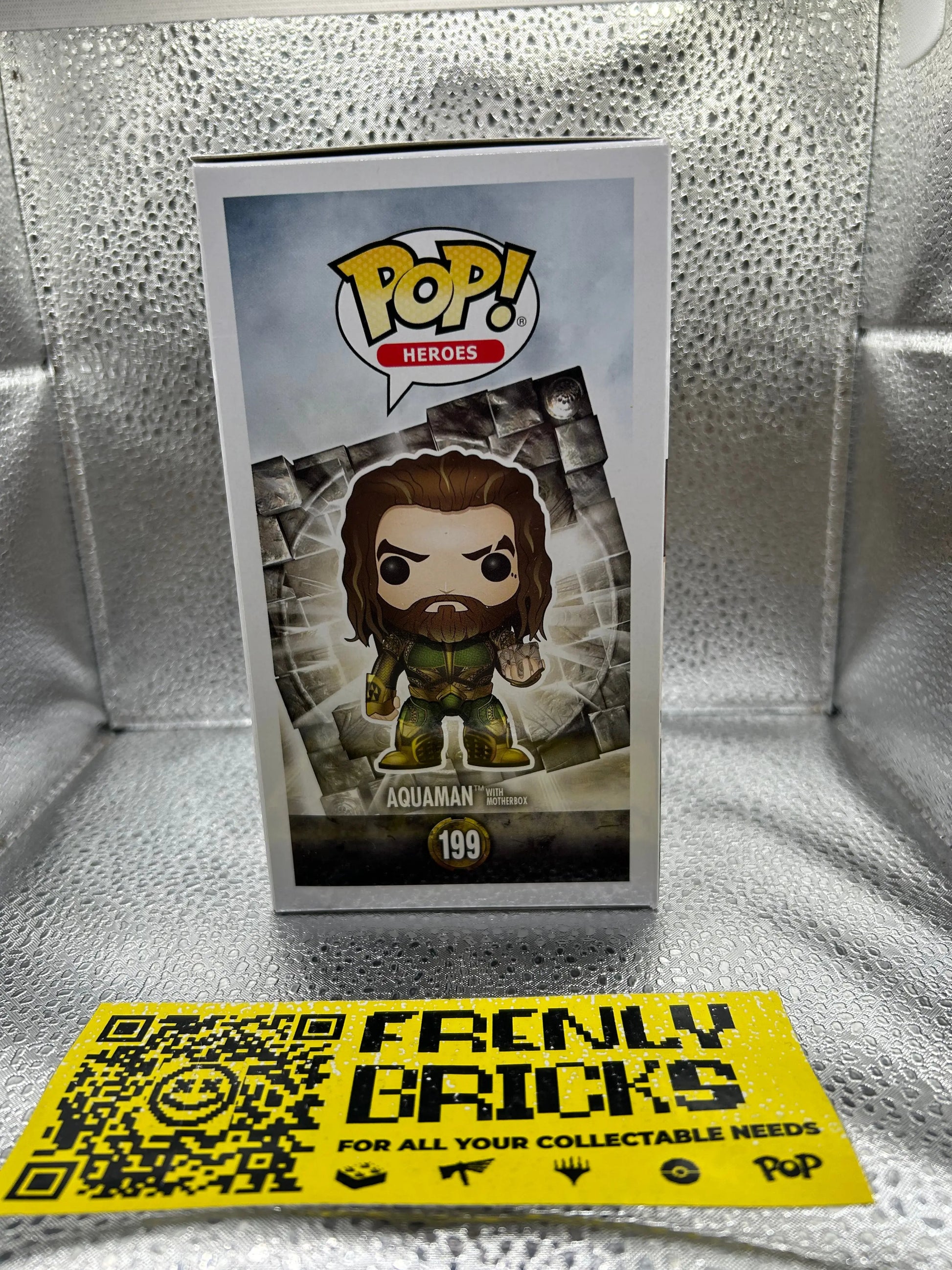 Pop Vinyl #199 Dc Aquaman And Motherbox FRENLY BRICKS - Open 7 Days