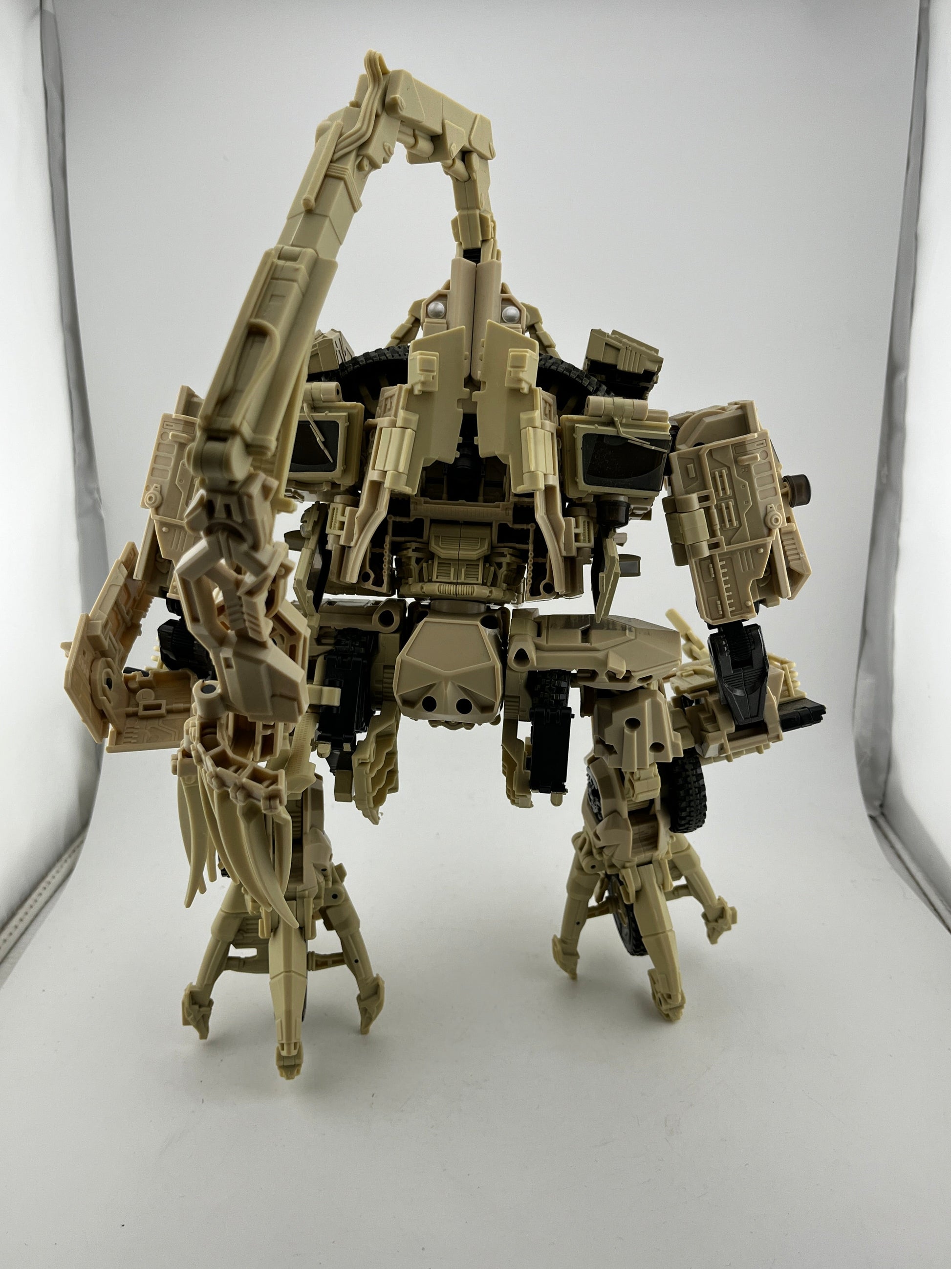 Takara Tomy Transformers Masterpiece Movie Series MPM-14 Bonecrusher - Loose FRENLY BRICKS - Open 7 Days