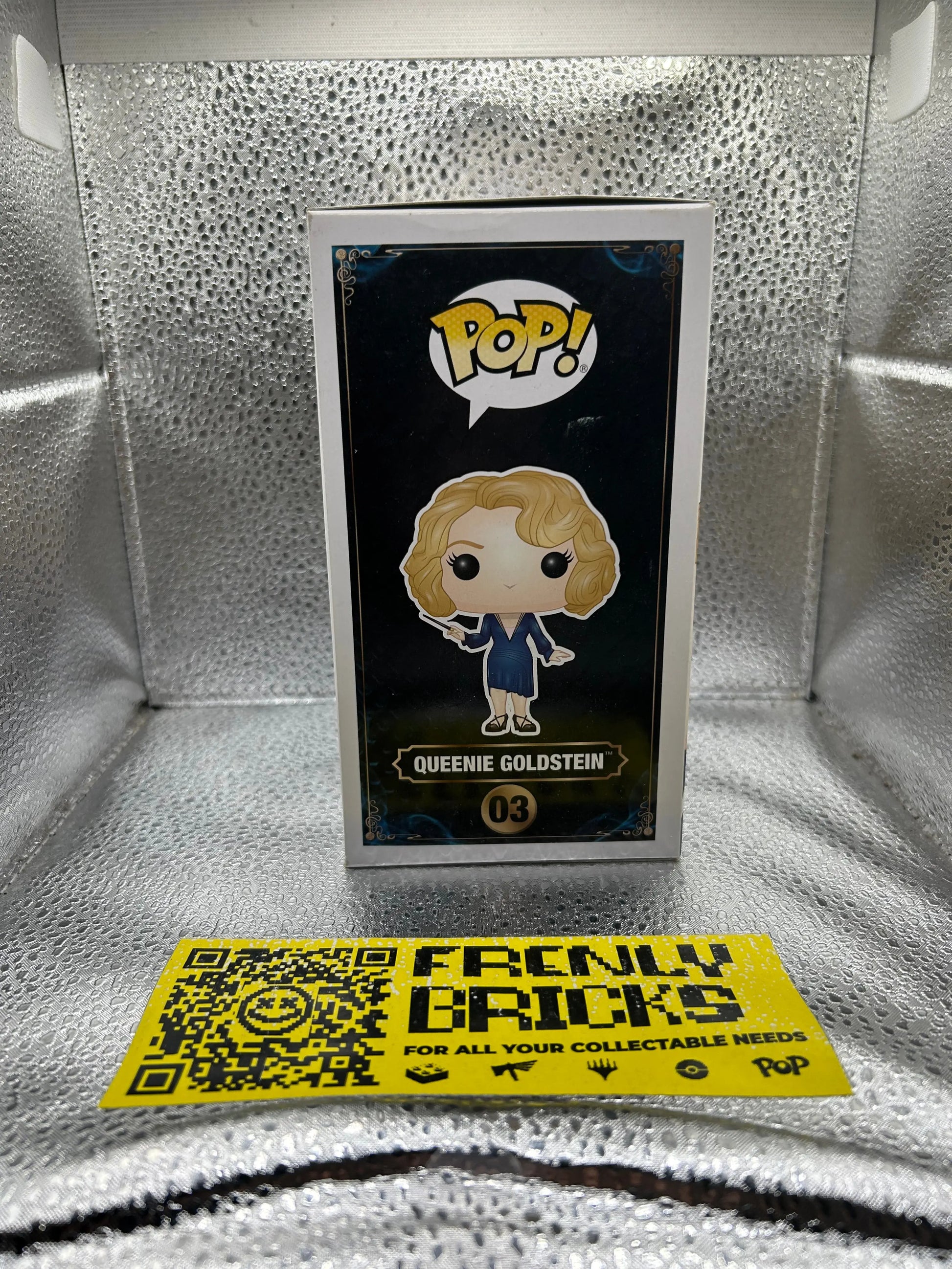 Pop Vinyl #03 Fantastic Queenie Goldstein FRENLY BRICKS - Open 7 Days