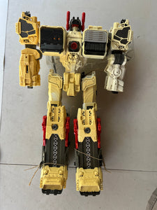 Takara Tomy Transformers Generations TG-23 Metroplex 23 inch Action Figure