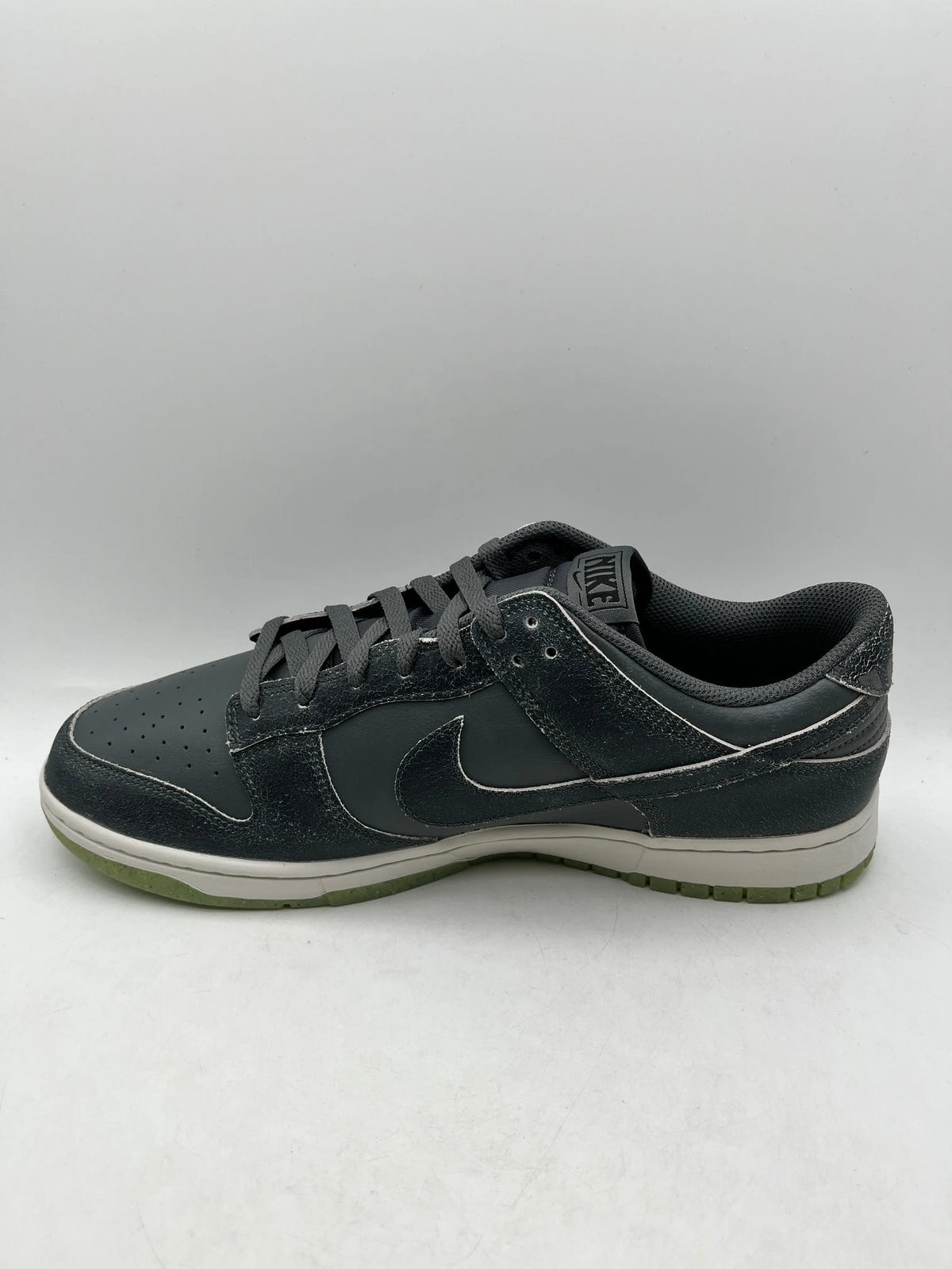 Nike Dunk SE Low Halloween - Cauldron - Mens UK12 - With Box FRENLY BRICKS - Open 7 Days image 6