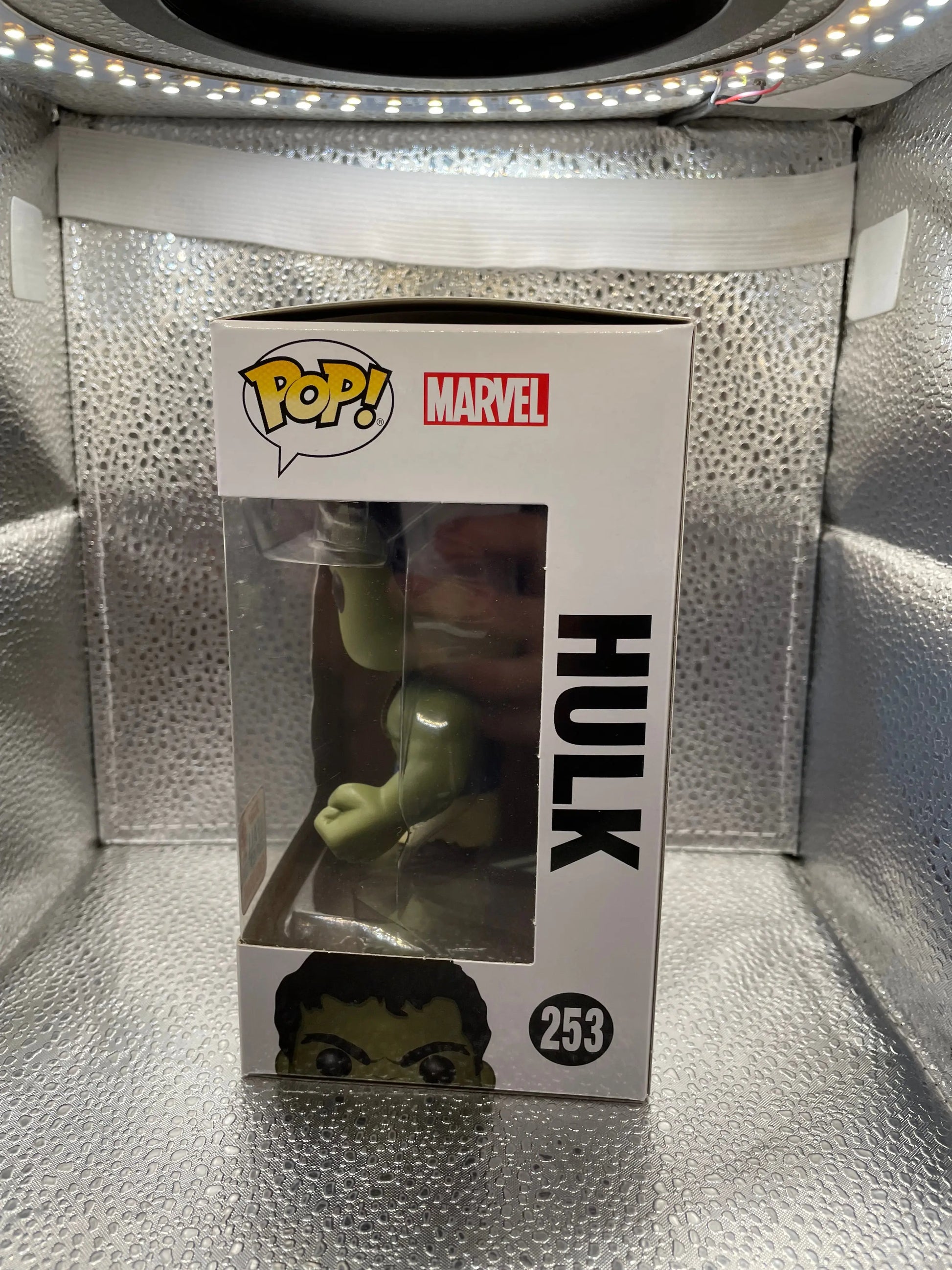 Funko Pop! Vinyl Marvel Disney Thor Ragnarok Hulk Casual Exclusive 253 FRENLY BRICKS - Open 7 Days