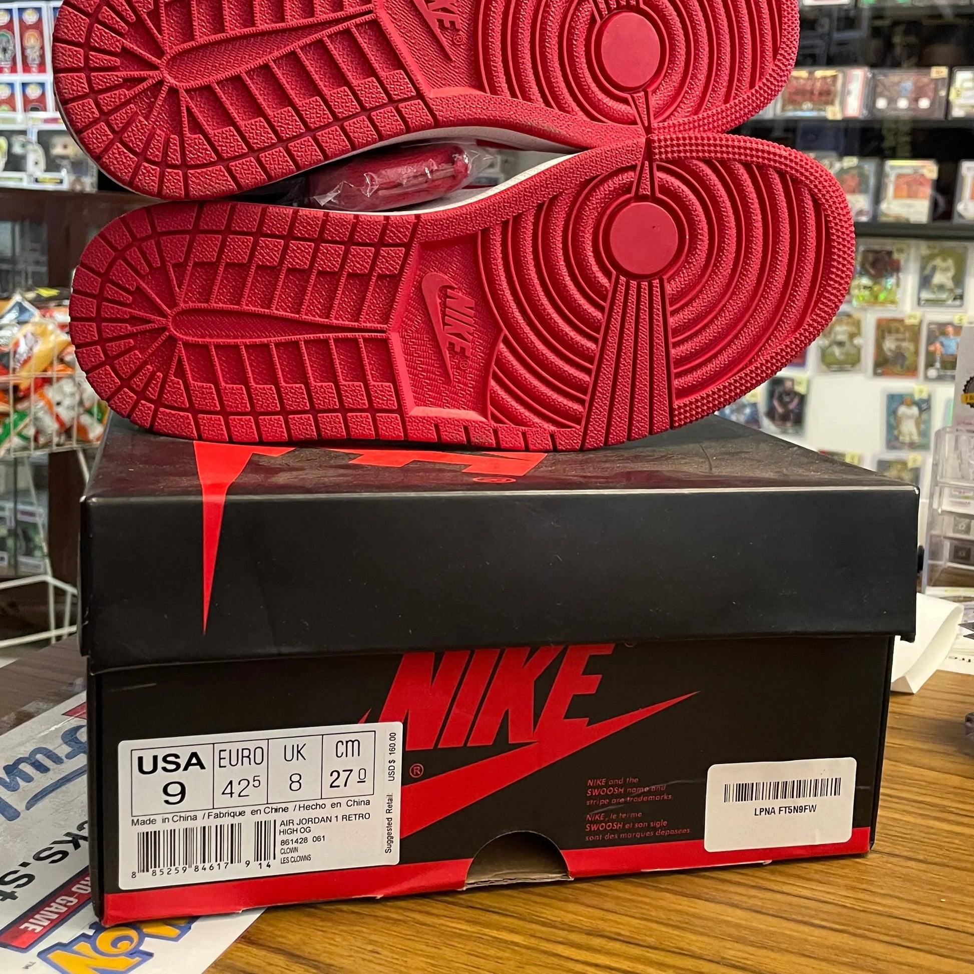 Jordan 1 Retro High
Homage To Home (Non-numbered) US9 UK 8 New Deadstock FRENLY BRICKS - Open 7 Days