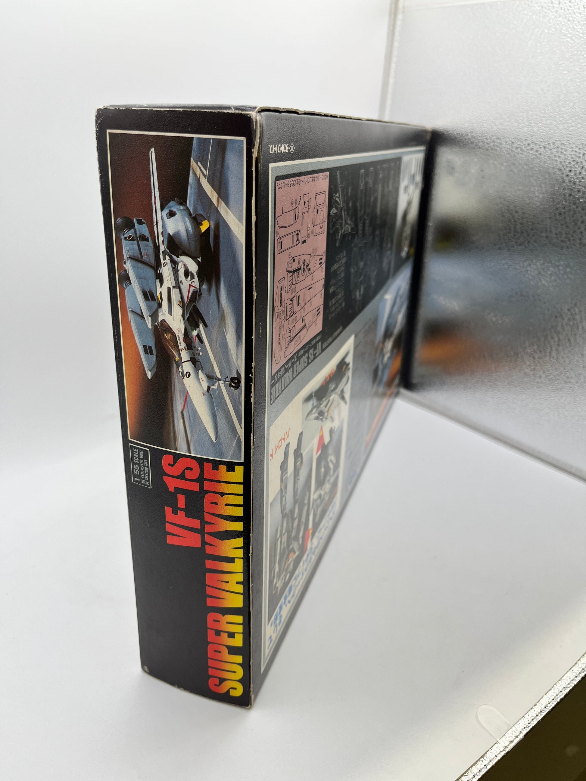 Takatoku Super Dimension Fortress Macross 1/55 VF-1S Super Valkyrie F/S FEDEX FRENLY BRICKS - Open 7 Days