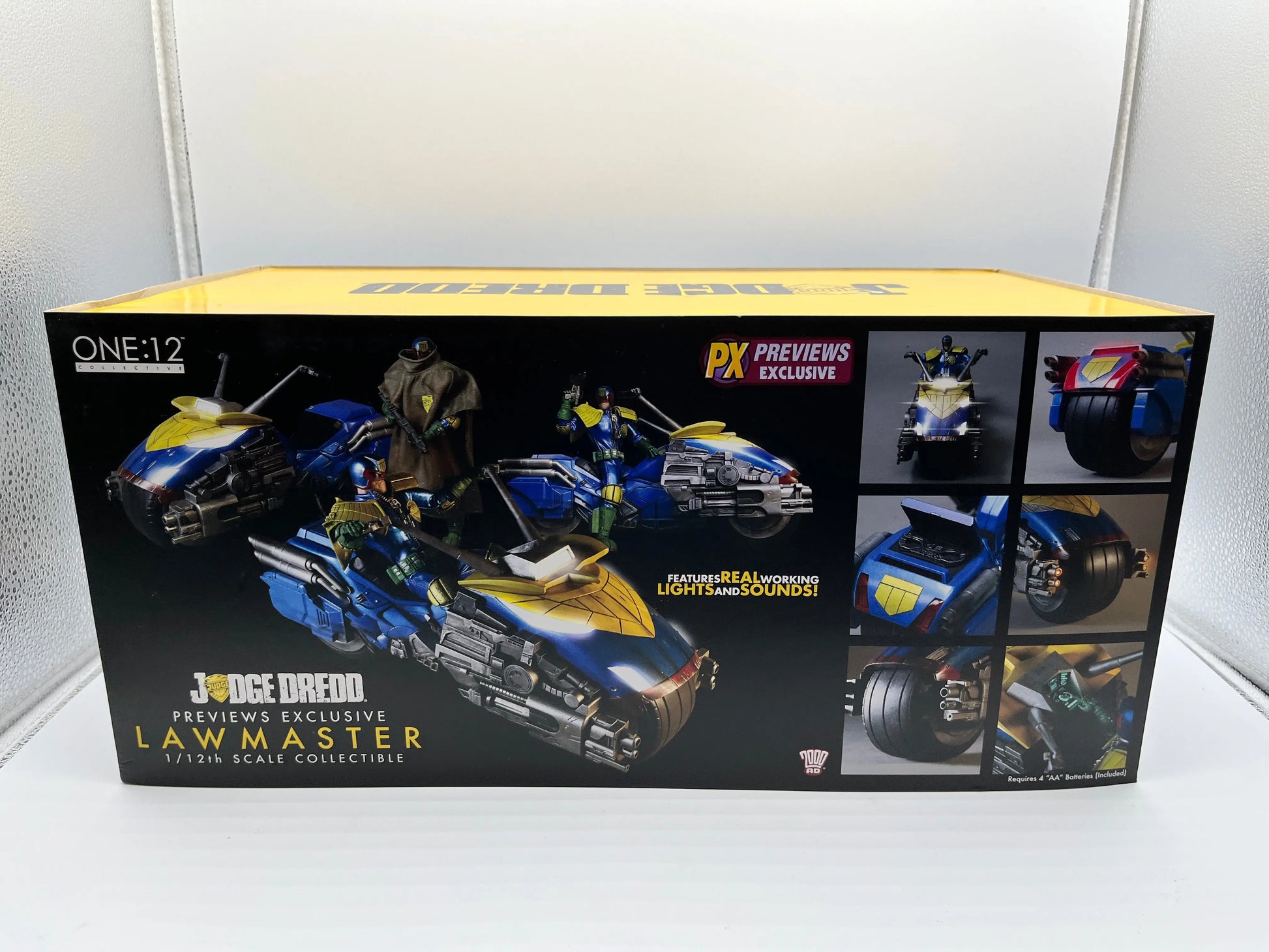 Judge Dredd Lawmaster 1:12 Bike Mezco One:12 Sealed Collector Figure FRENLY BRICKS - Open 7 Days