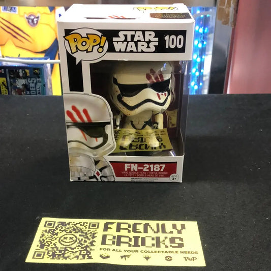 Star Wars- FN-2187  Funko Pop Vinyl #100 The Force Awakens FRENLY BRICKS - Open 7 Days