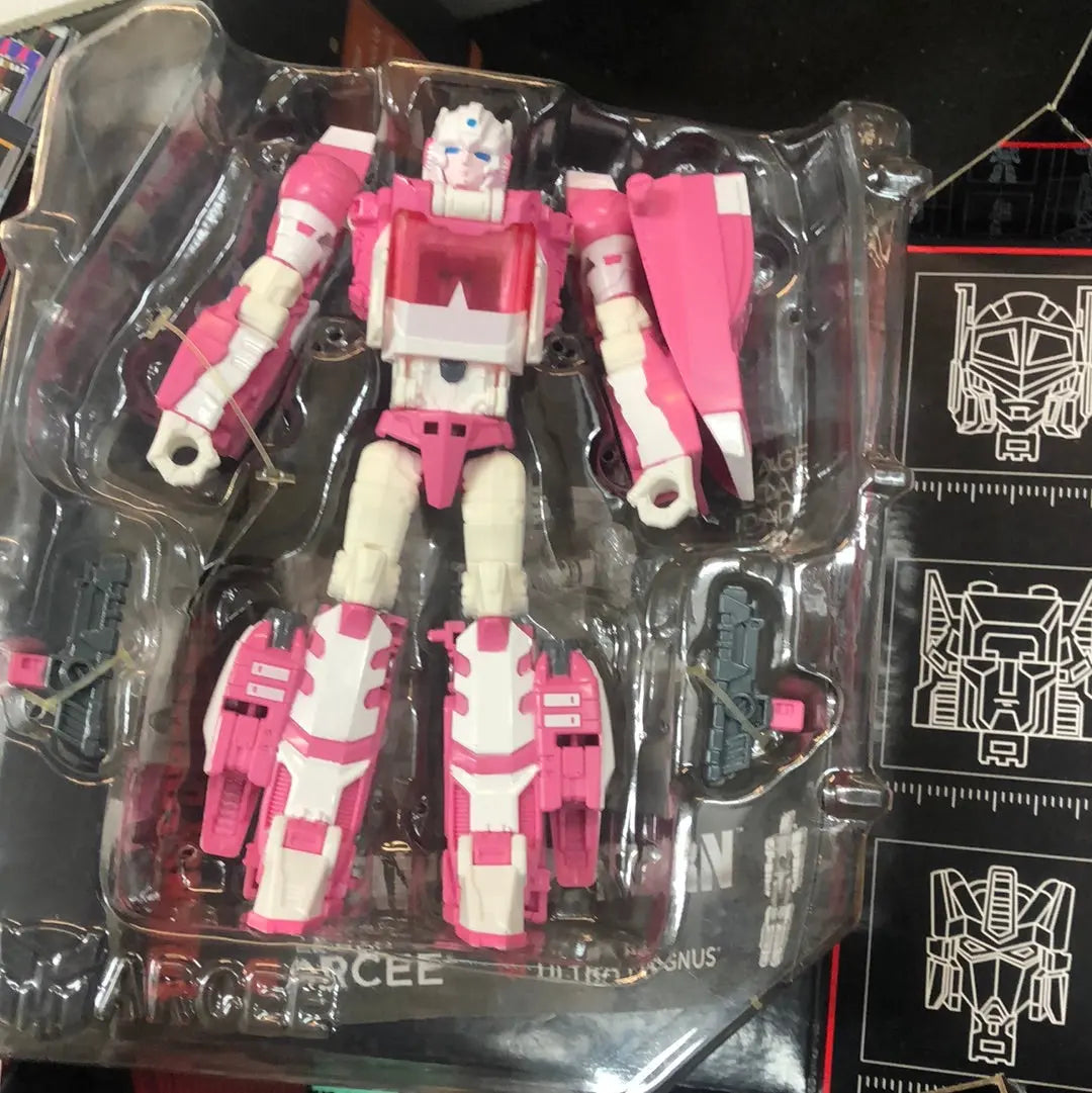 Transformers Titans Return Deluxe Class 2017 ARCEE FRENLY BRICKS - Open 7 Days