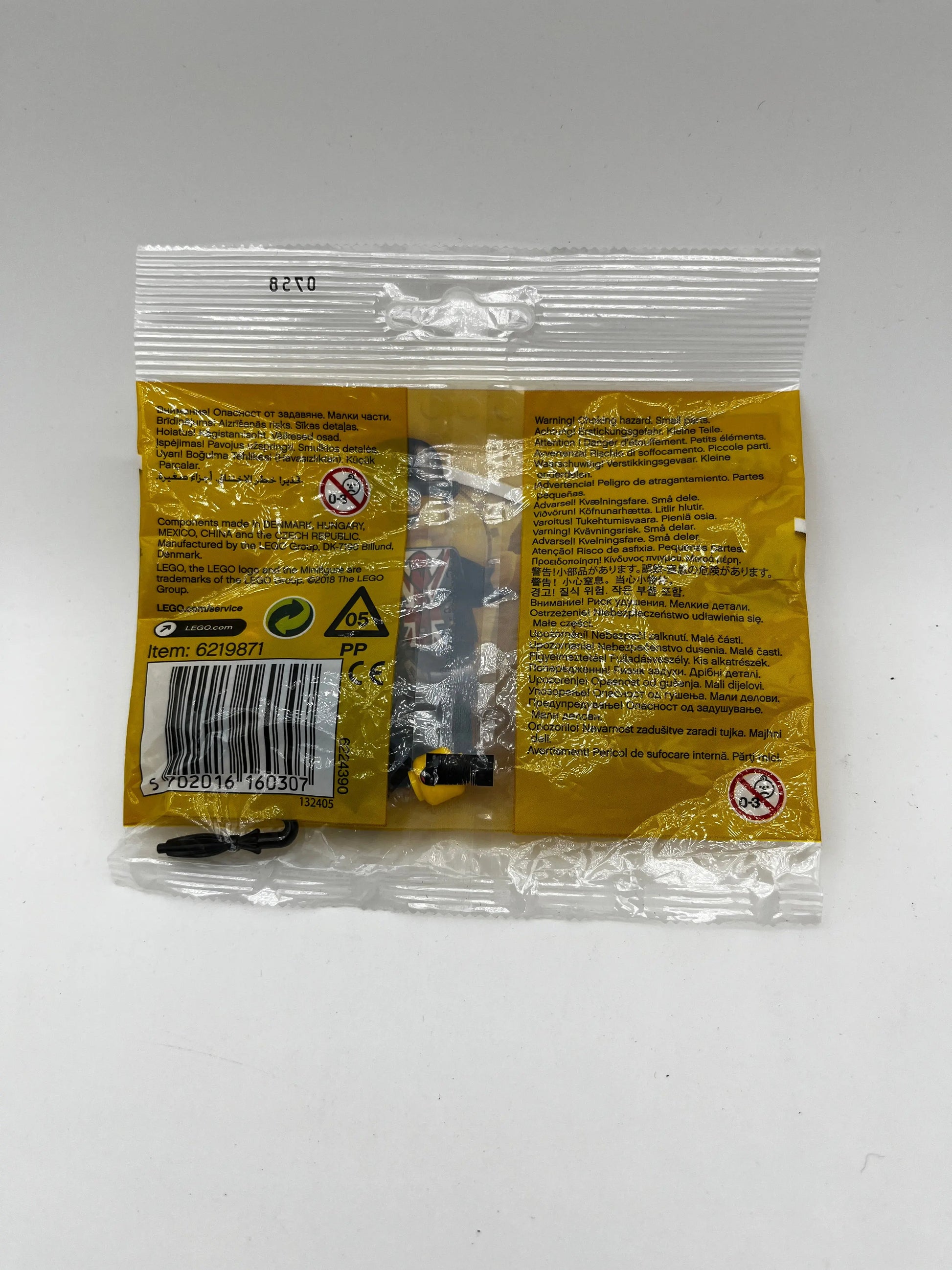 Lego London Minifigure #40308 FRENLY BRICKS - Open 7 Days