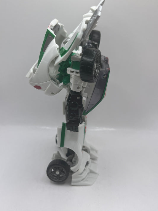 Transformers Generations Wheeljack Deluxe Class FRENLY BRICKS - Open 7 Days