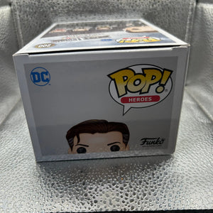 FUNKO Pop Vinyl Dc 200 Bruce Wayne FRENLY BRICKS - Open 7 Days