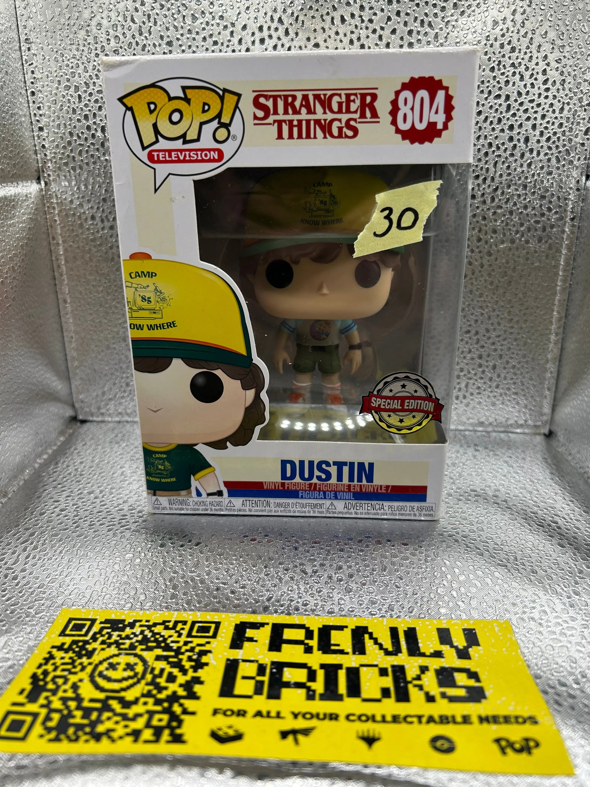 Pop Vinyl Stranger Things #804 Dustin FRENLY BRICKS - Open 7 Days