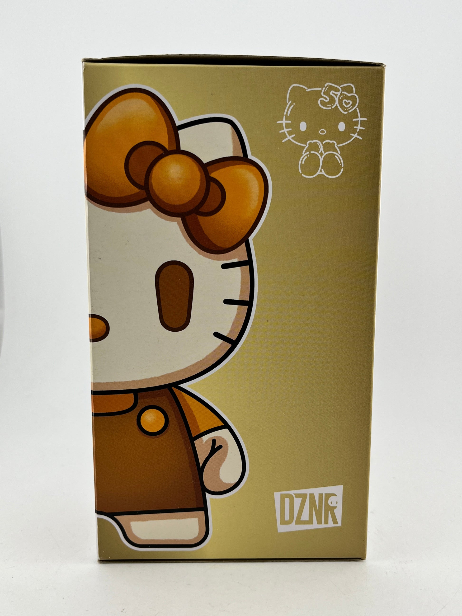 Hello Kitty DZNR Golden Edition Collectible -  New 50th Anniversary FRENLY BRICKS - Open 7 Days