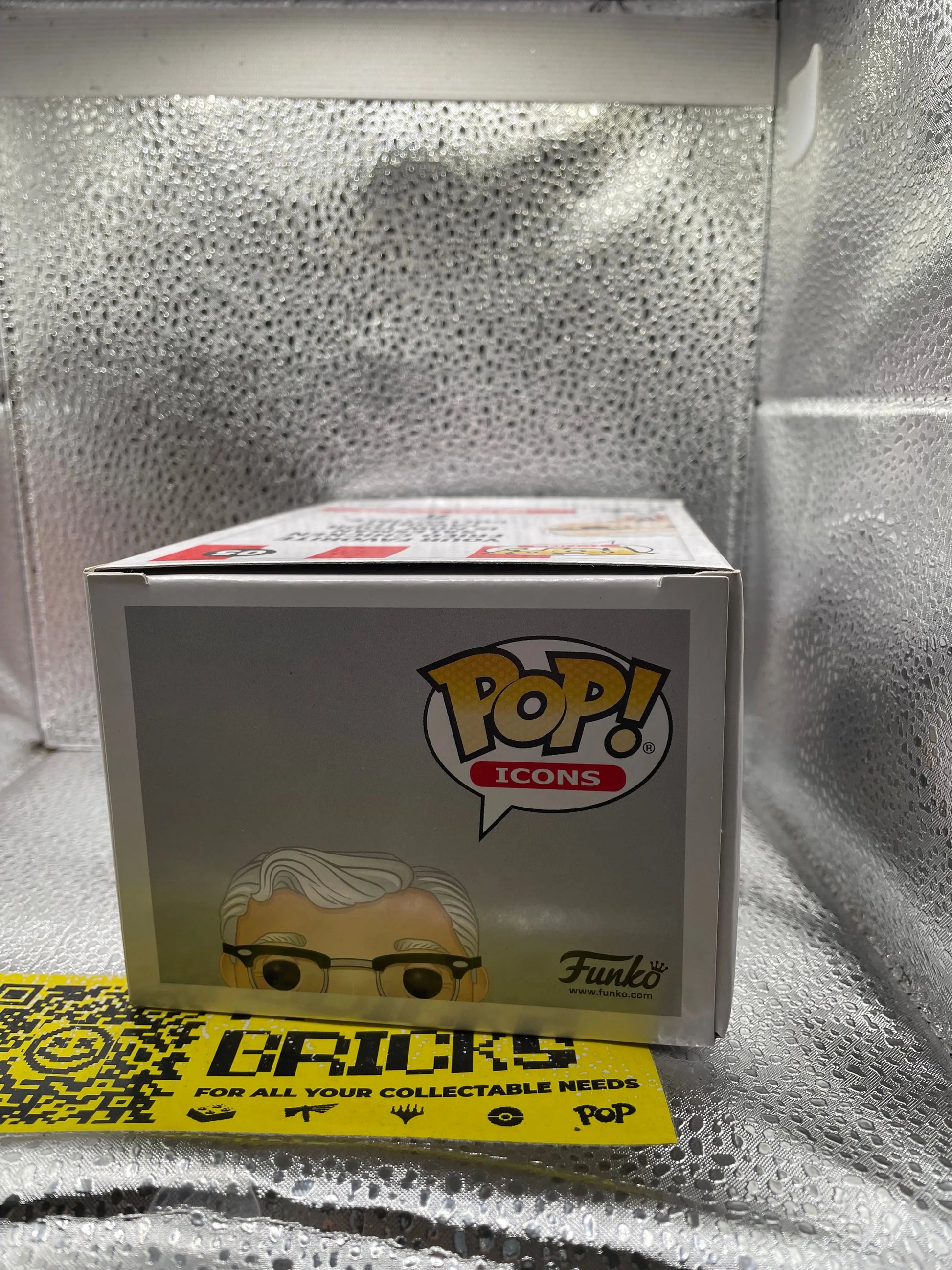 Colonel Sanders #05 Icons KFC Funko Pop Vinyl Holding Chicken Bucket Toy FRENLY BRICKS - Open 7 Days