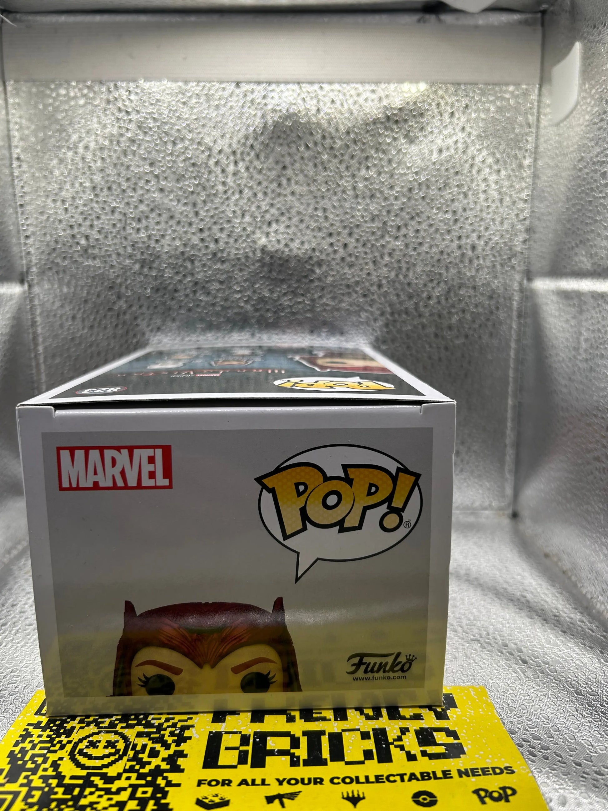 Pop Vinyl scarlet Witch FRENLY BRICKS - Open 7 Days