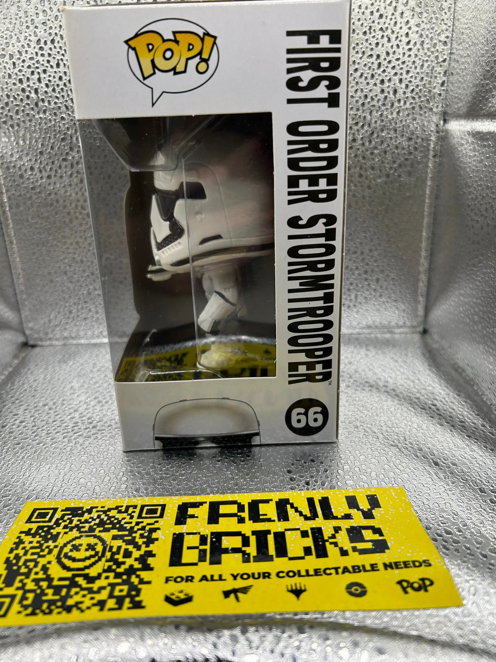 Pop Vinyl star Wars #66 Fist Order Stormtrooper FRENLY BRICKS - Open 7 Days